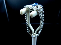 RHINESTONE BRACELET BLUE STONE B